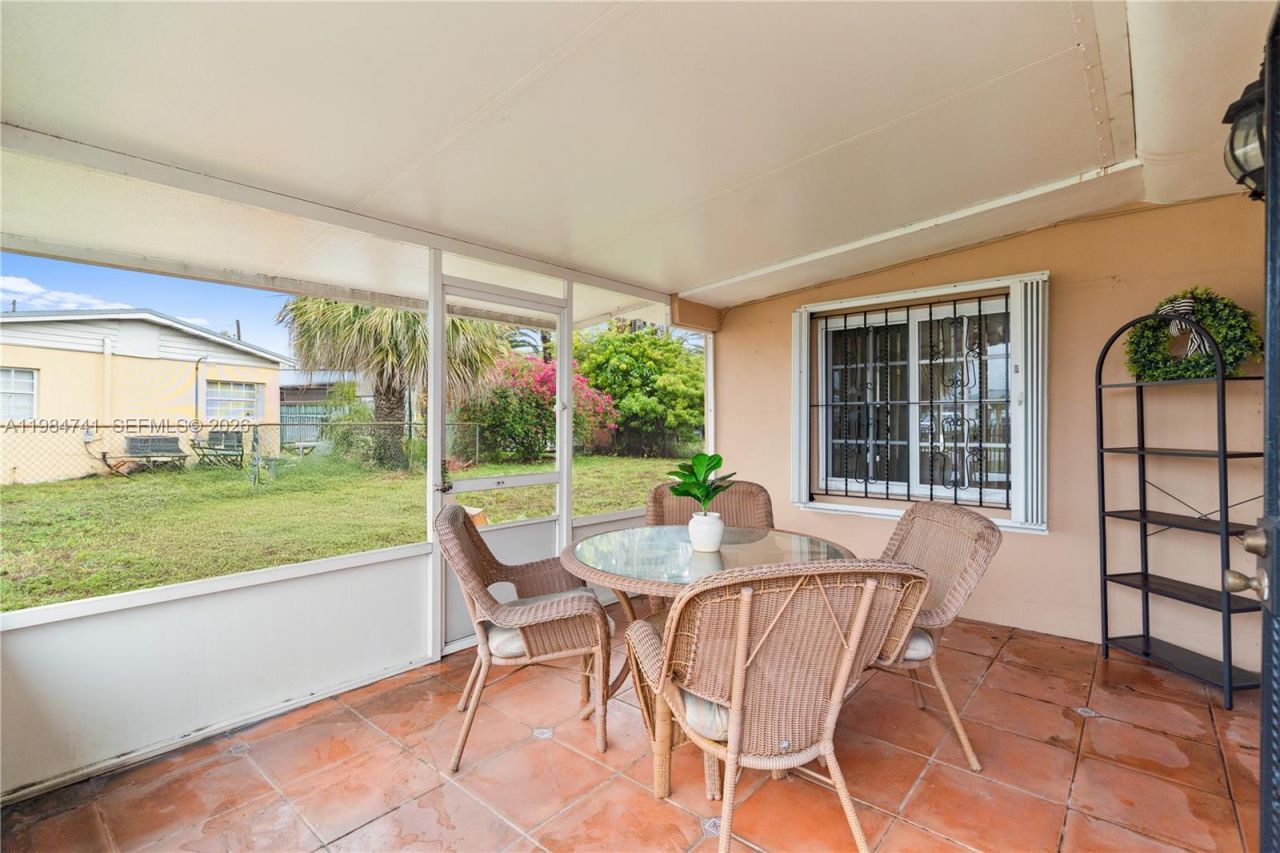 7600 W 12th Ave, Hialeah, FL 33014 Photo