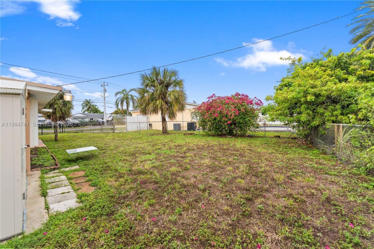 7600 W 12th Ave, Hialeah, FL 33014 Photo
