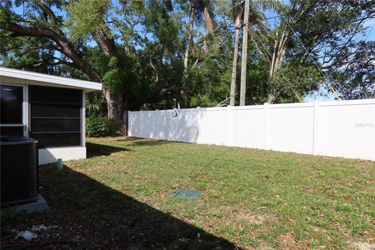 1808 And 1804 Harpoon Drive , Holiday, FL 34690 Photo