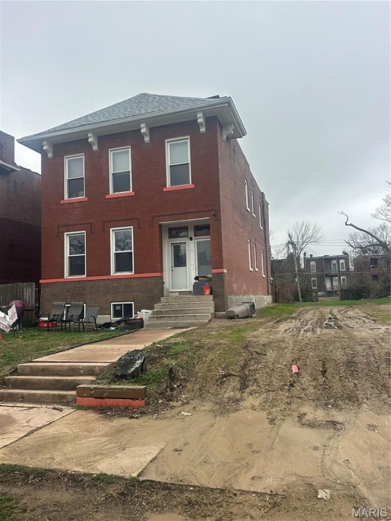 4258 East St Louis Avenue, Saint Louis, MO 63115 Main Photo
