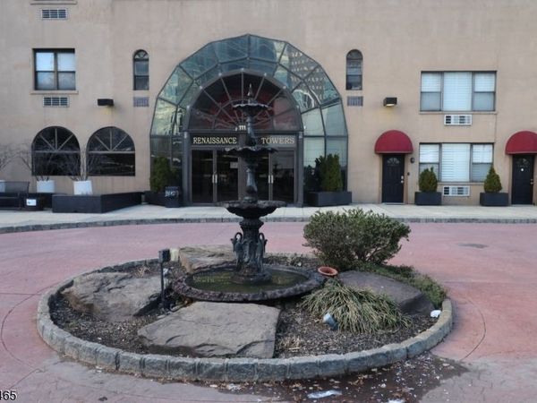 111 Mulberry St, Unit 6D, Newark, NJ 07102