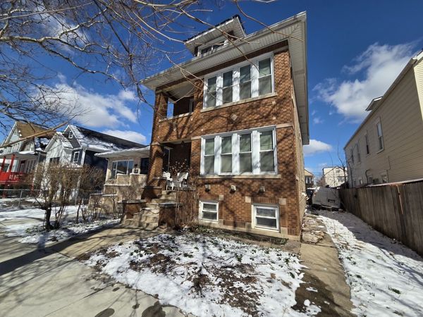 5434 W DRUMMOND Place, Unit 2, Chicago, IL 60639