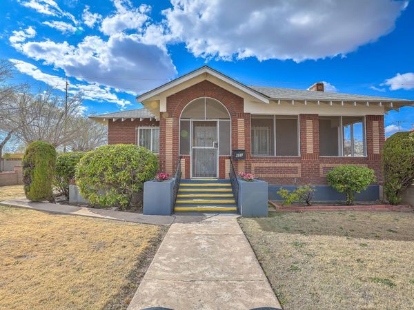 601 14th Street NW, Albuquerque, NM 87104