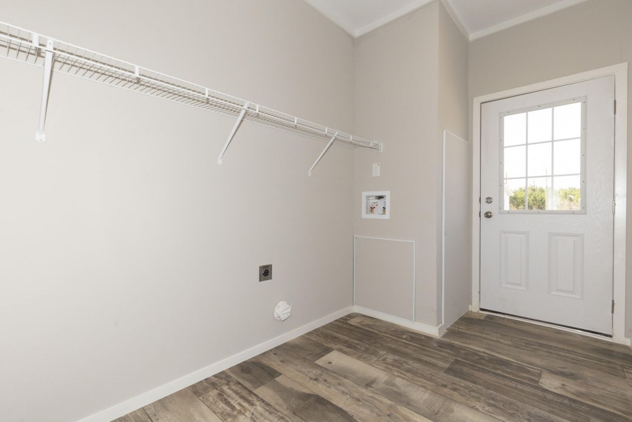 101 Feather Drive Photo 16