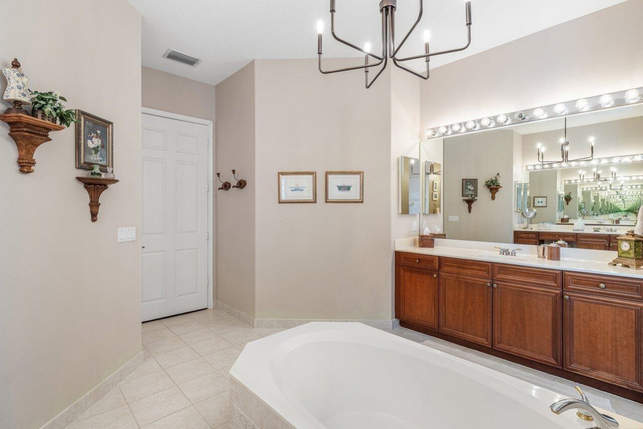 11082 Silver Ridge Street, Wellington, FL 33449 Photo