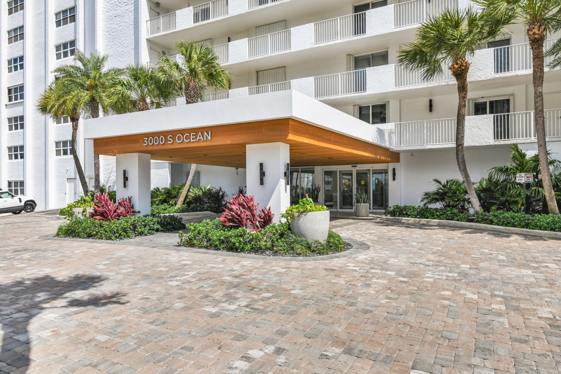 3000 S Ocean Boulevard, Unit 1103, Boca Raton, FL 33432 Photo