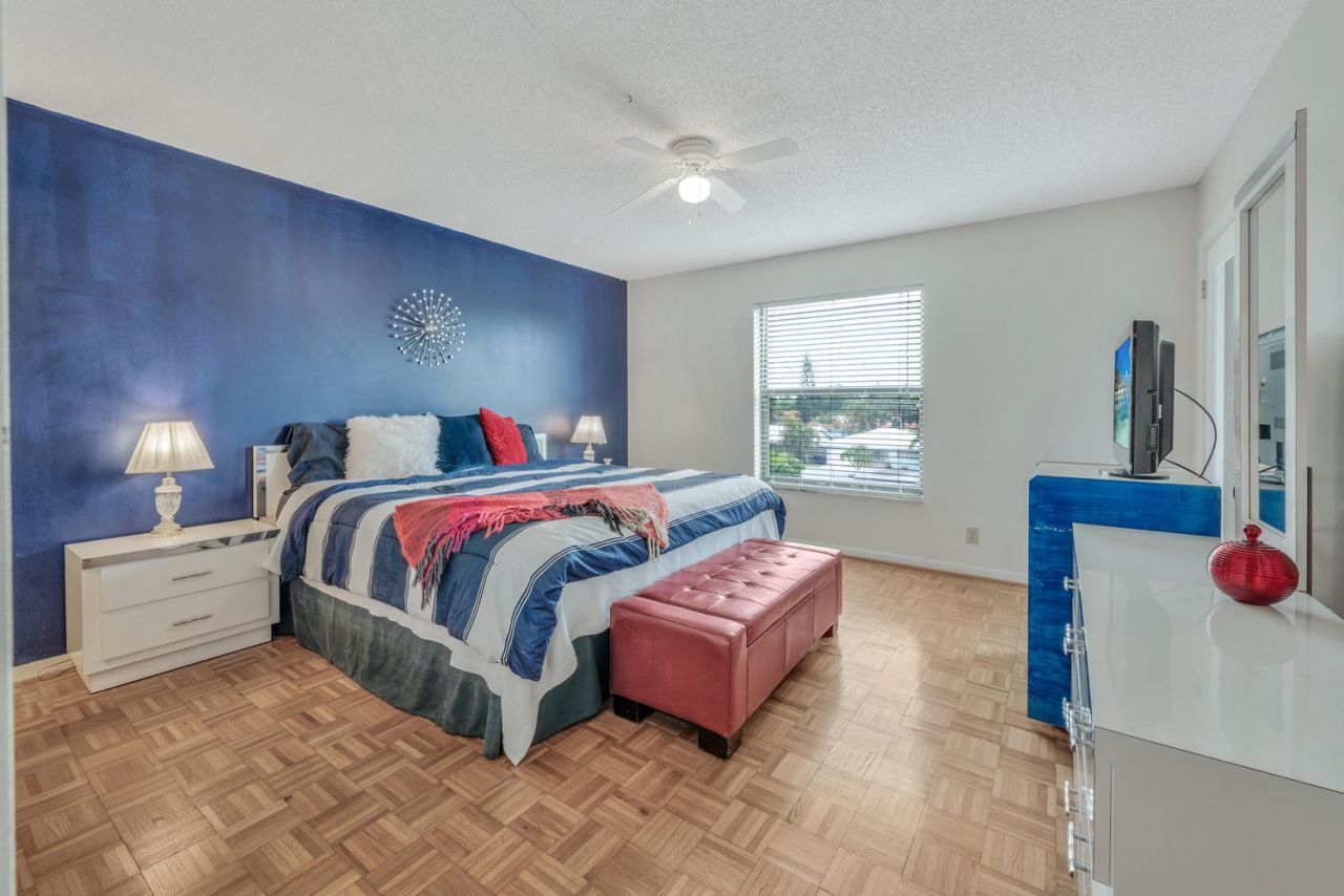 890 N Federal Highway, Unit 302, Lantana, FL 33462 Photo