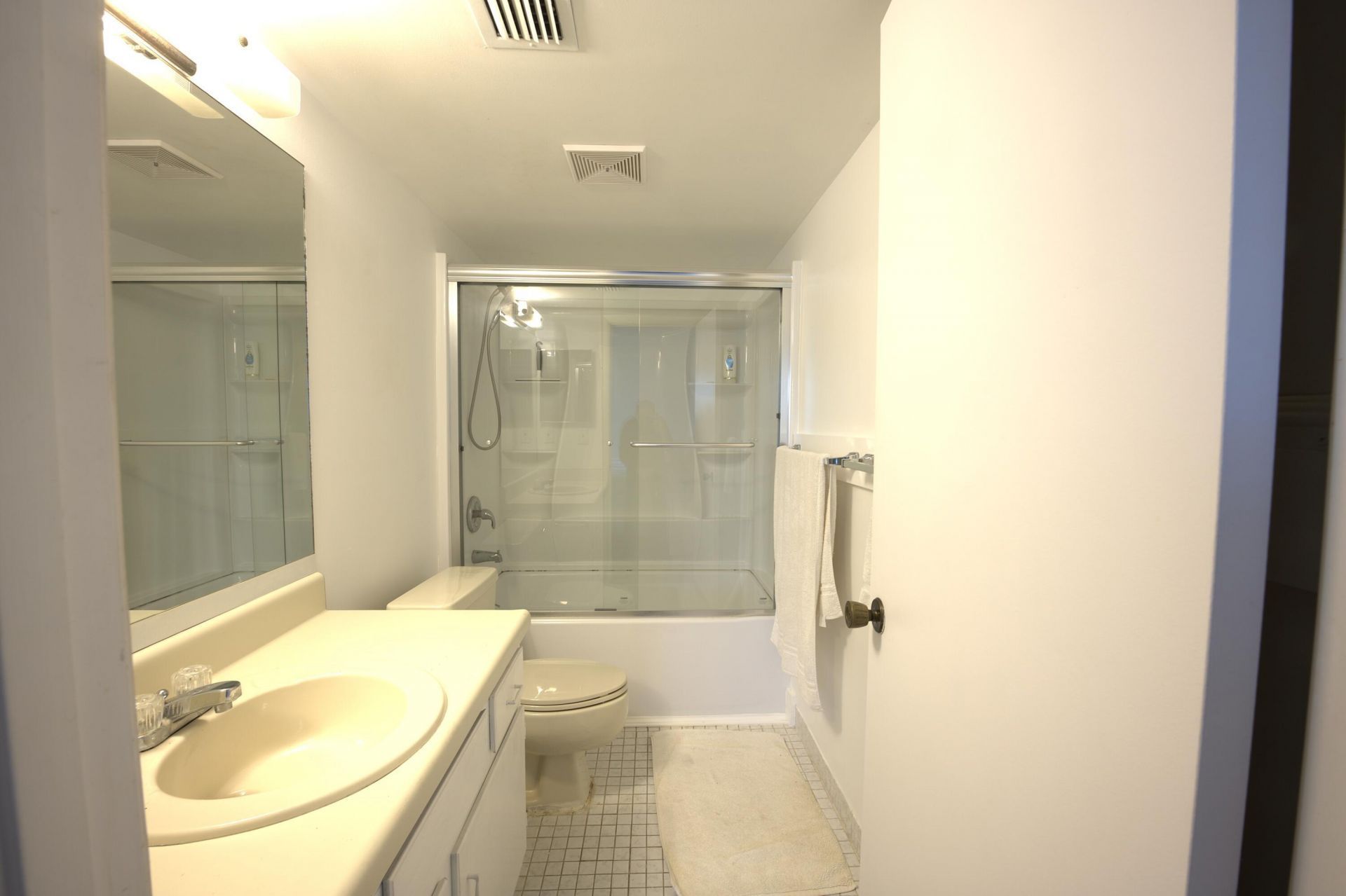 890 N Federal Highway, Unit 302, Lantana, FL 33462 Photo