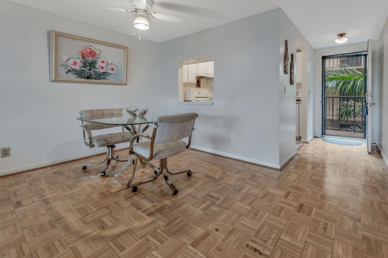 890 N Federal Highway, Unit 302, Lantana, FL 33462 Photo