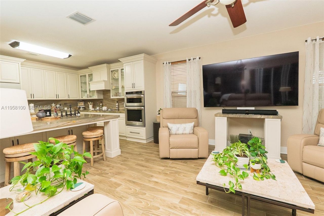 13351 SW 45th Dr , Miramar, FL 33027 Photo