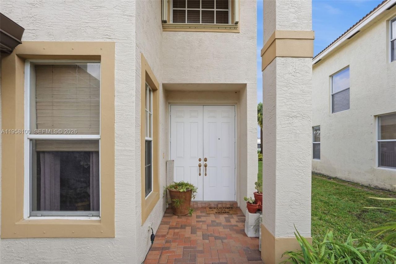 13351 SW 45th Dr, Miramar, FL 33027 Photo