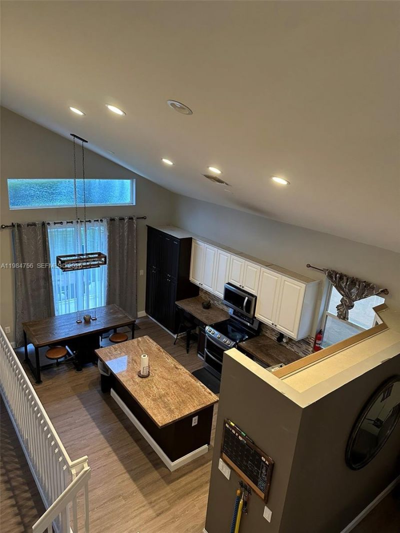 1471 NW 159th Ave , Pembroke Pines, FL 33028 Photo