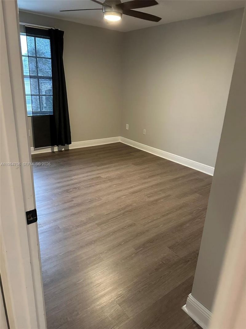 1471 NW 159th Ave , Pembroke Pines, FL 33028 Photo