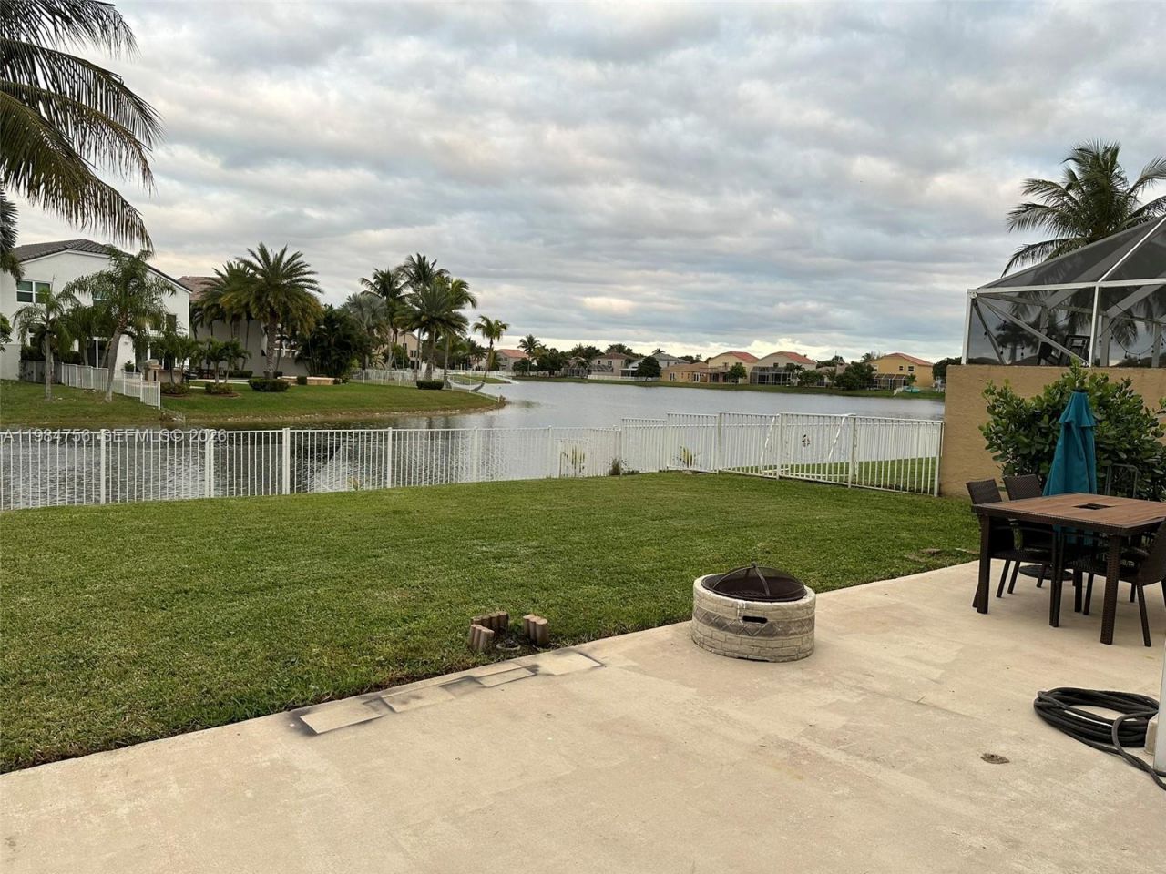 1471 NW 159th Ave , Pembroke Pines, FL 33028 Photo