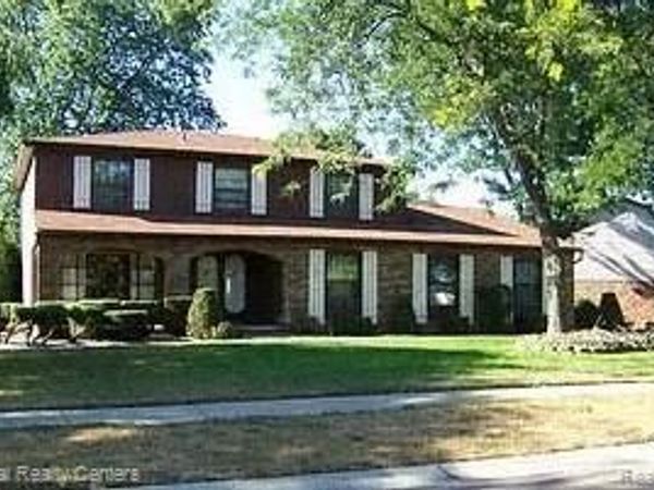 33418 Vargo Drive, Livonia, MI 48152