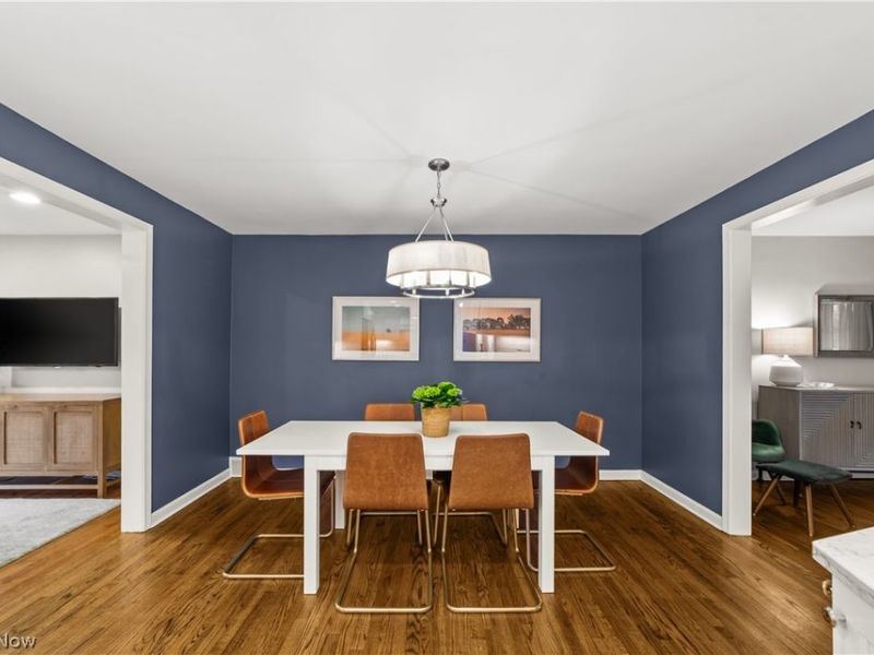 21975 Calverton Road, Shaker Heights, OH 44122 Photo 10