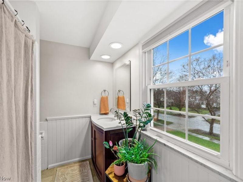 21975 Calverton Road, Shaker Heights, OH 44122 Photo 33