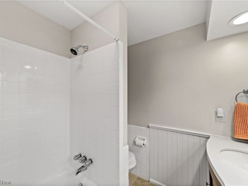 21975 Calverton Road, Shaker Heights, OH 44122 Photo 34