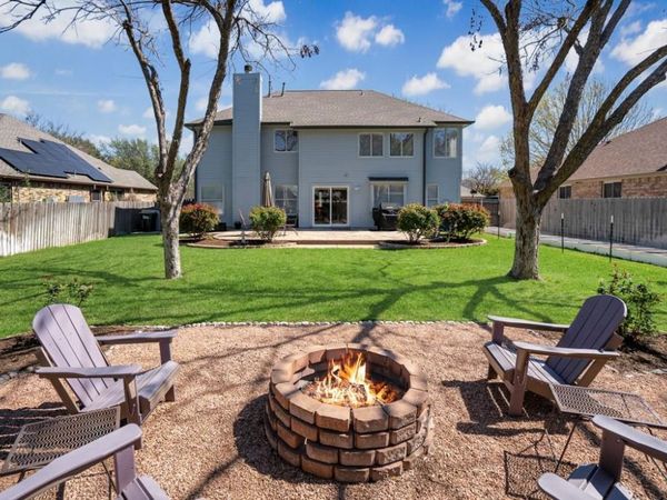 412 Derby LN, Georgetown, TX 78626