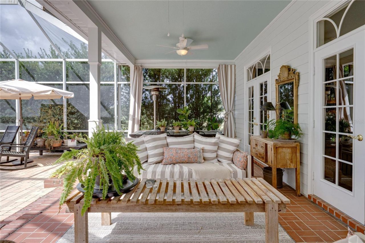 34428 Mission Valley Drive, Dade City, FL 33525 Photo