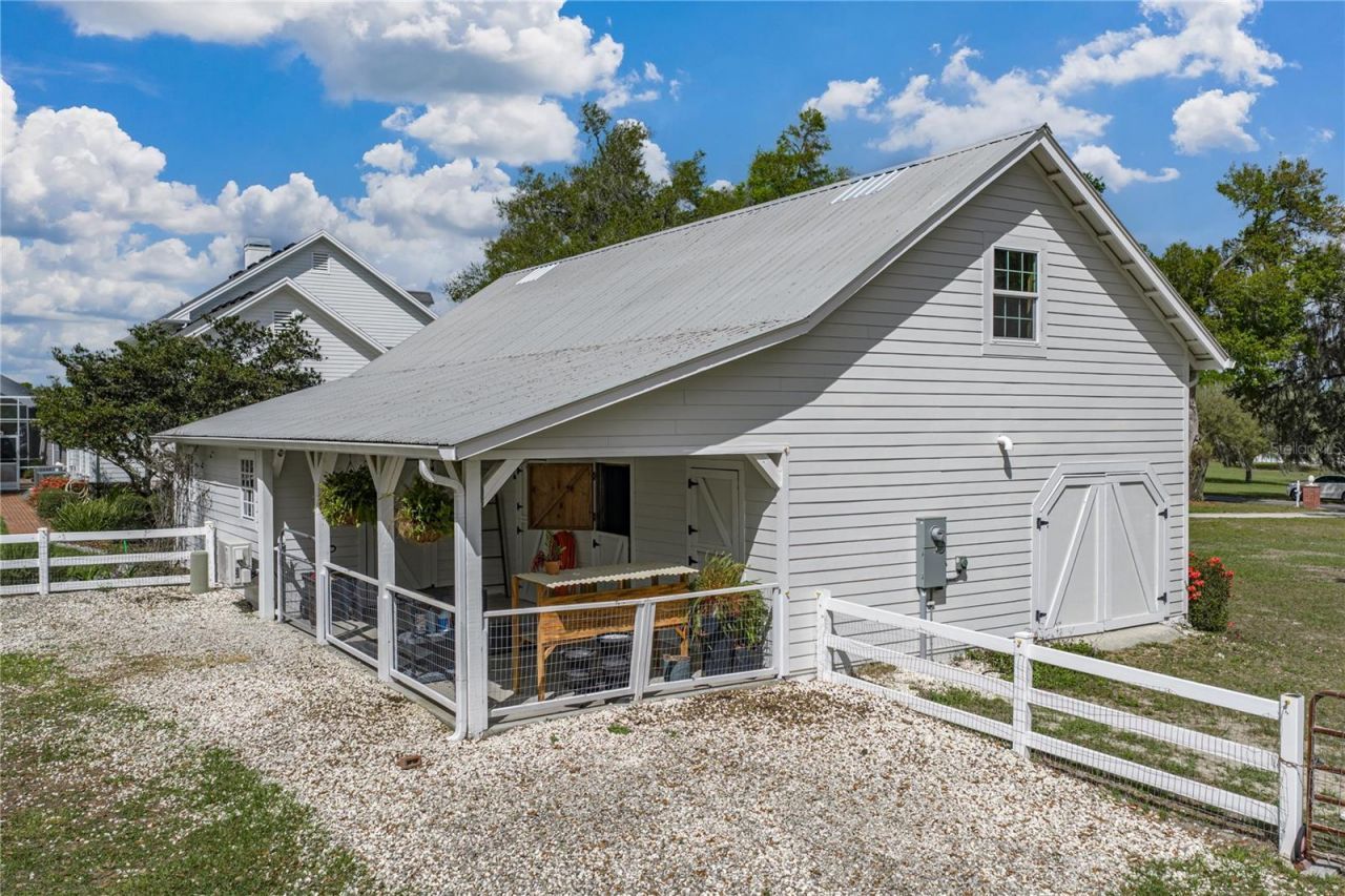 34428 Mission Valley Drive, Dade City, FL 33525 Photo