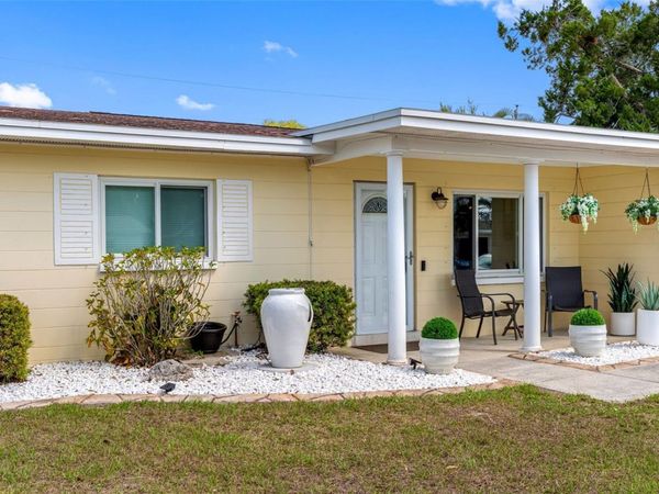 10911 FREEDOM BOULEVARD, SEMINOLE, FL 33772