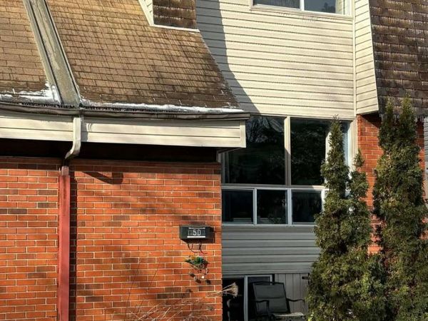 5D Sonnet Crescent , Unit 78, Ottawa, ON K2H8W8