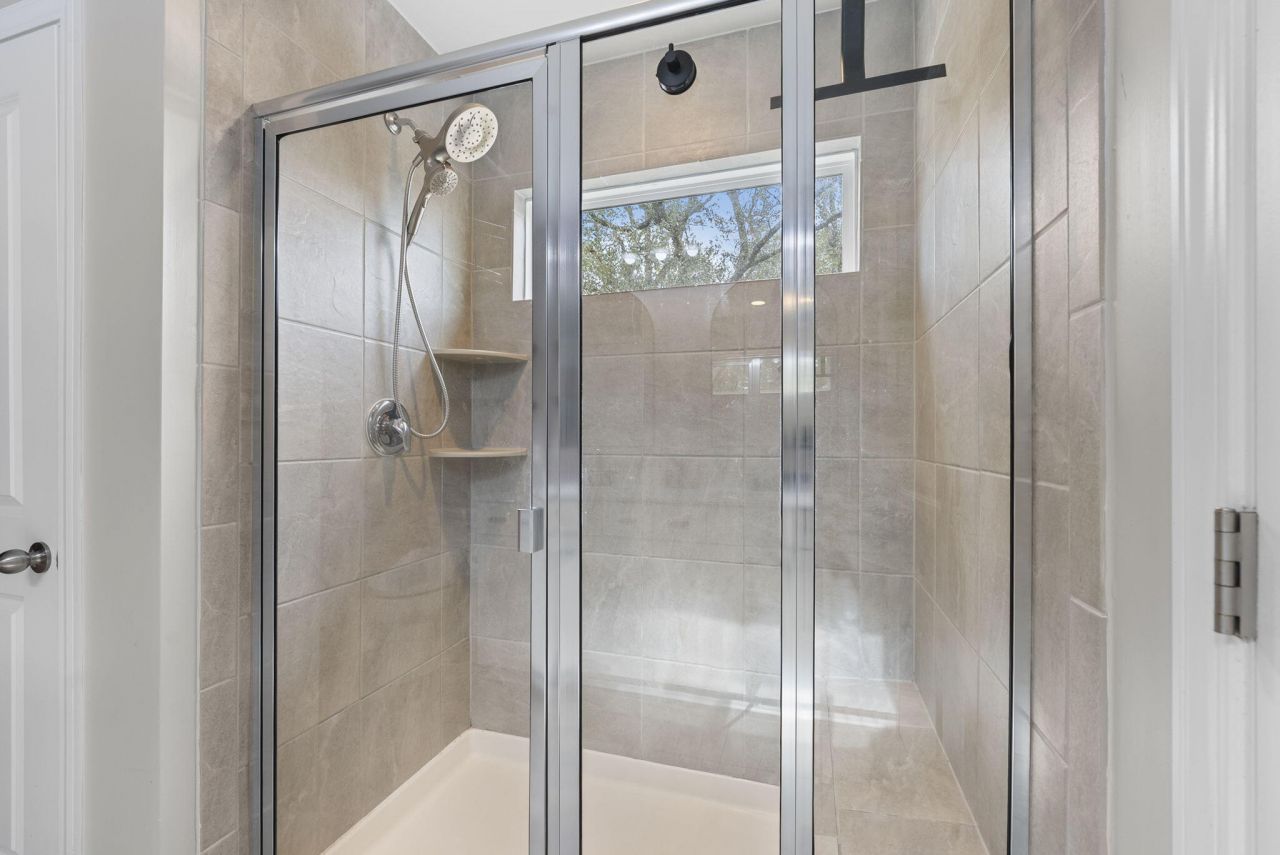 2036 Lanneau Lane Photo 36