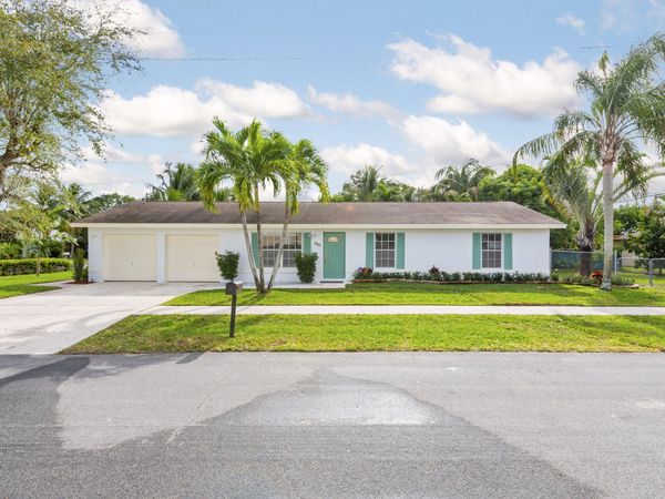 812 NW 6th Avenue, Boynton Beach, FL 33426