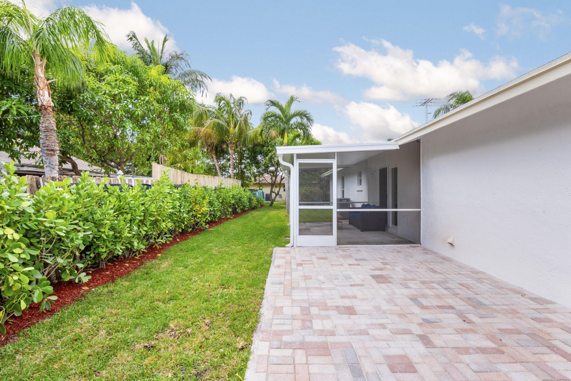 812 NW 6th Avenue, Boynton Beach, FL 33426 Photo