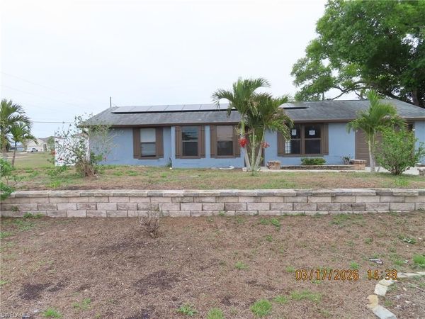2713 NE 1st PL , CAPE CORAL, FL 33909