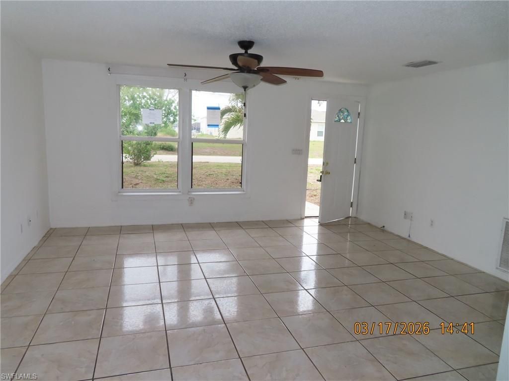 2713 NE 1st Pl , Cape Coral, FL 33909 Photo
