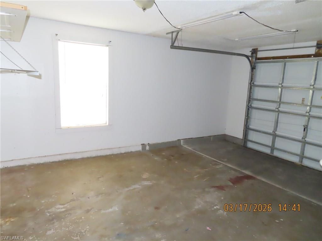 2713 NE 1st Pl , Cape Coral, FL 33909 Photo