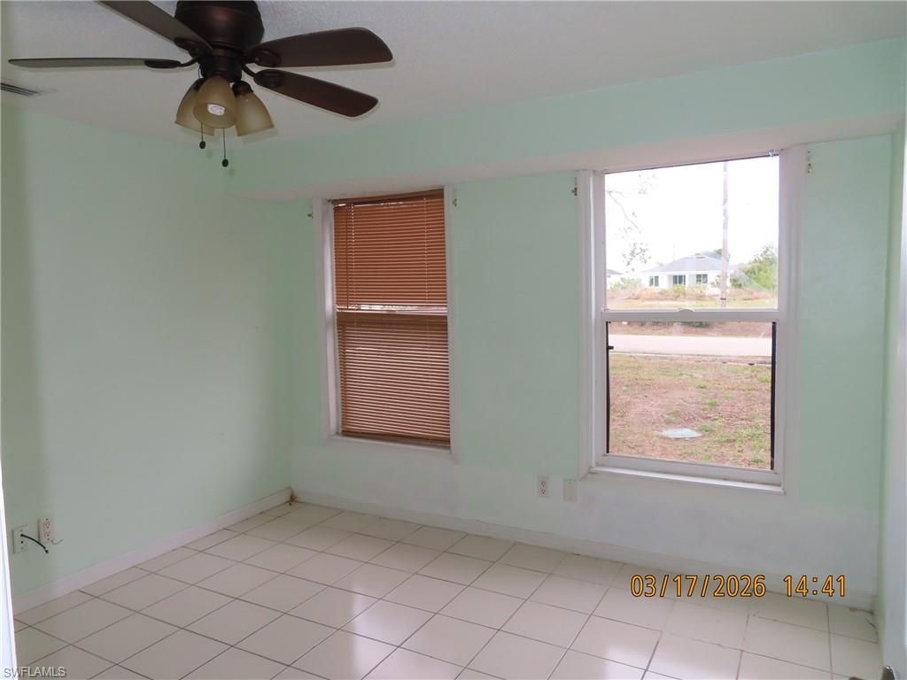 2713 NE 1st Pl , Cape Coral, FL 33909 Photo
