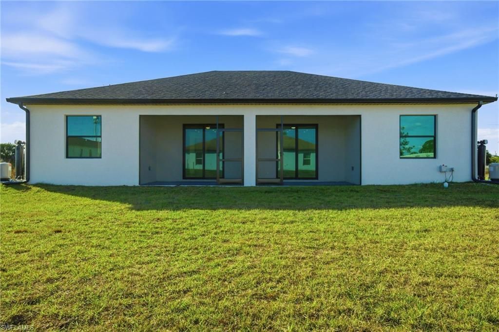 257/259 Grant Blvd, Lehigh Acres, FL 33974 Photo