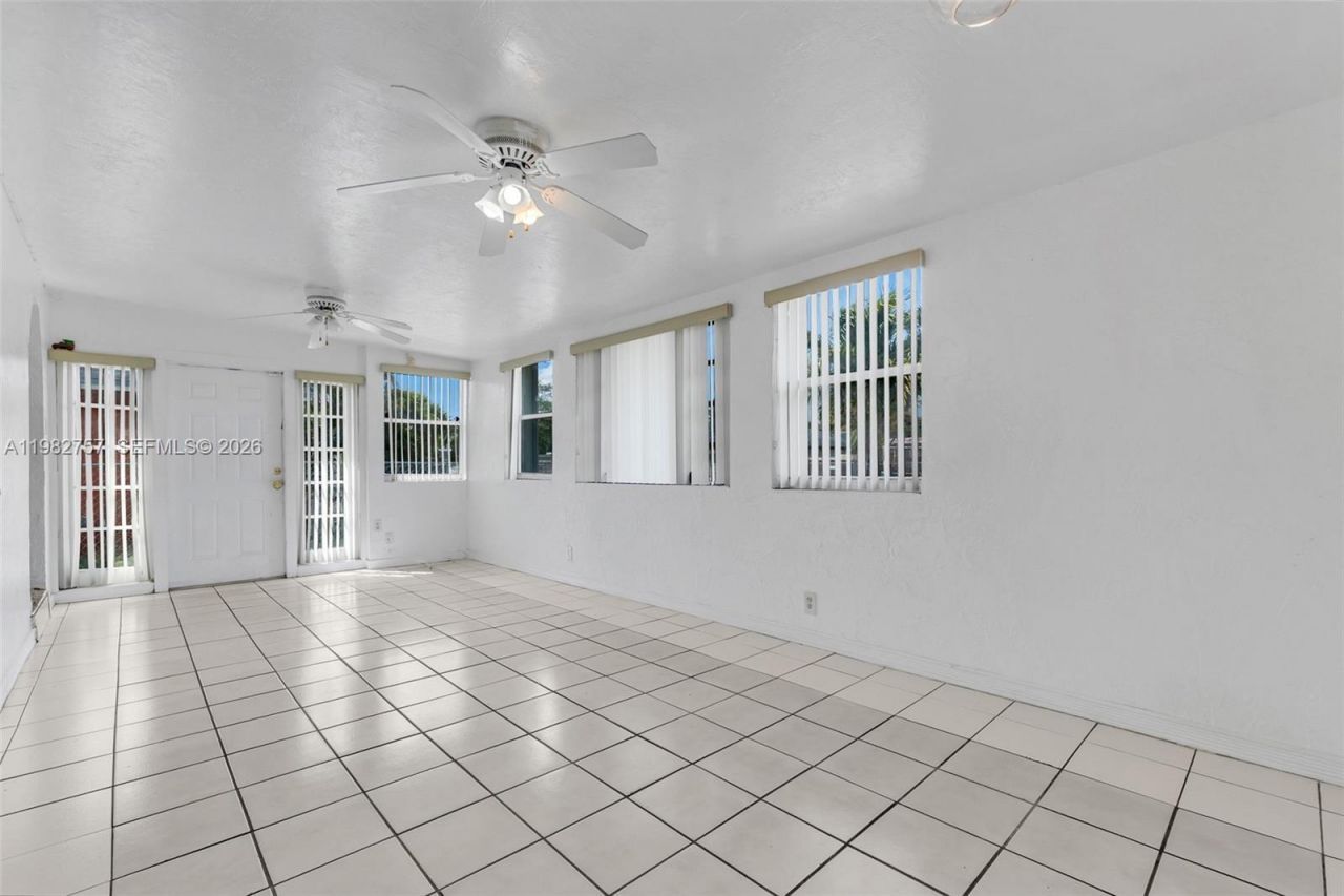 10230 SW 172nd St , Miami, FL 33157 Photo