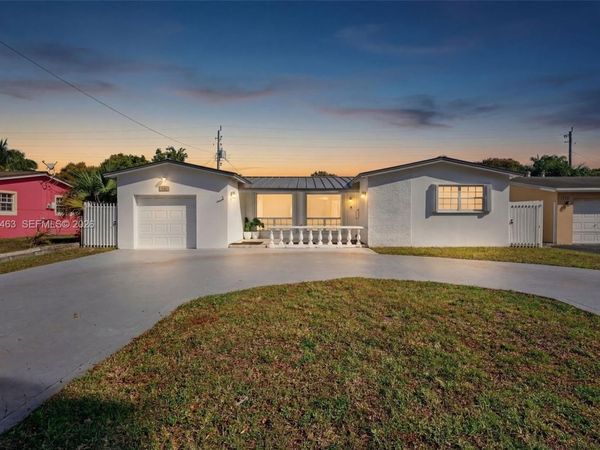 7777 Fairway Blvd, Miramar, FL 33023