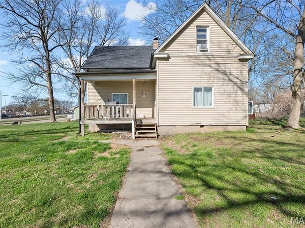 541 S Ellis Street , Cape Girardeau, MO 63703
