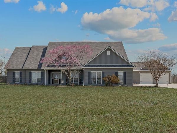 5381 State Highway C , Steele, MO 63877