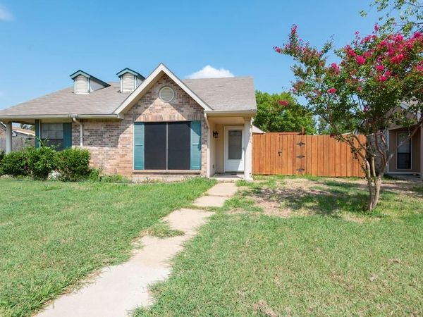 4514 Carr Street, The Colony, TX 75056