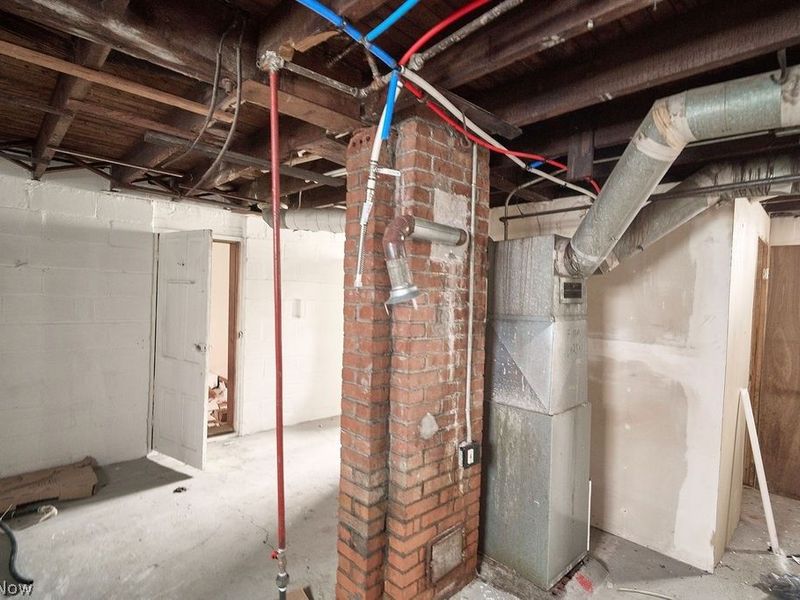 6511 Fullerton Avenue, Cleveland, OH 44105 Photo 11