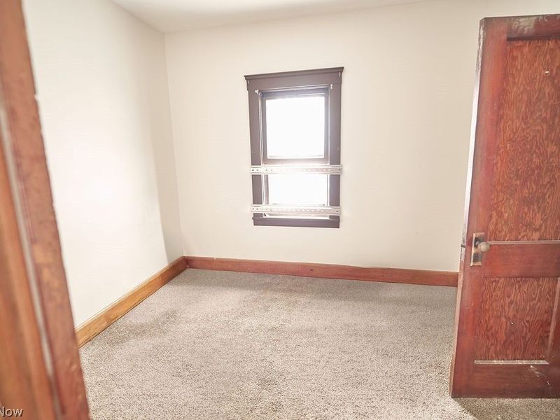 6511 Fullerton Avenue, Cleveland, OH 44105 Photo 9