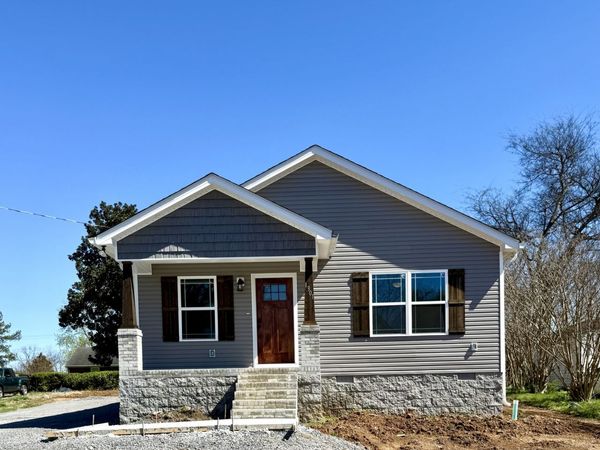 1301 Walker St, Shelbyville, TN 37160