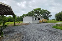 277 Blackbay Road photo 4