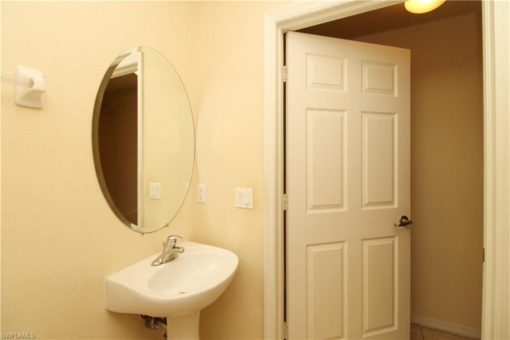 9051 Gervais Cir, Unit 1503, Naples, FL 34120 Photo