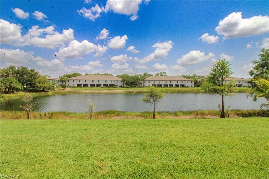 9051 Gervais Cir, Unit 1503, Naples, FL 34120 Photo