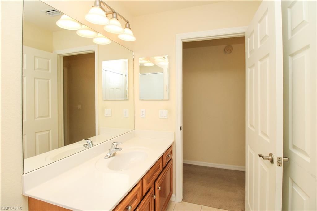 9051 Gervais Cir, Unit 1503, Naples, FL 34120 Photo
