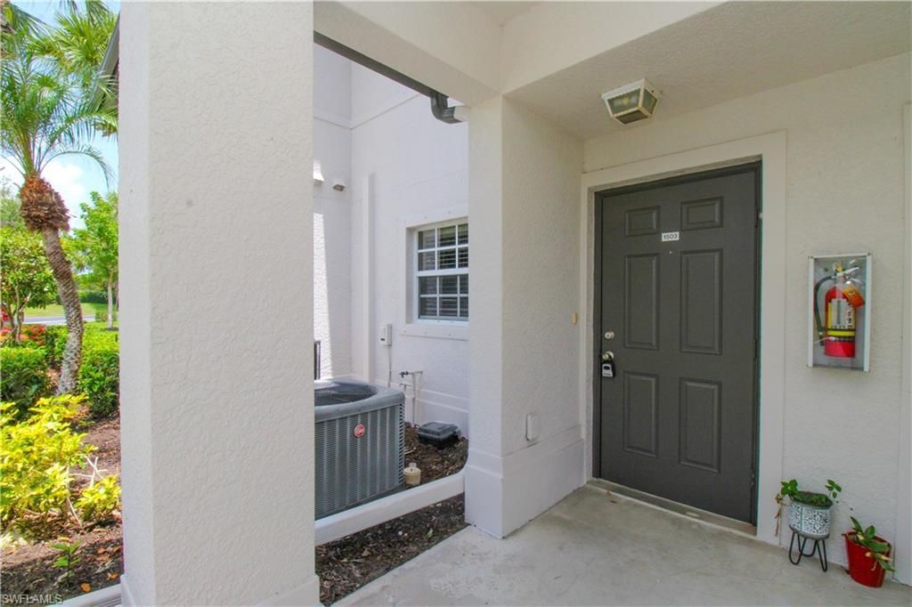 9051 Gervais Cir, Unit 1503, Naples, FL 34120 Photo