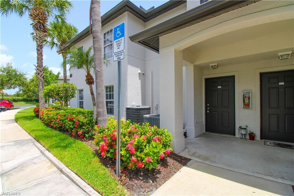 9051 Gervais Cir, Unit 1503, Naples, FL 34120 Photo