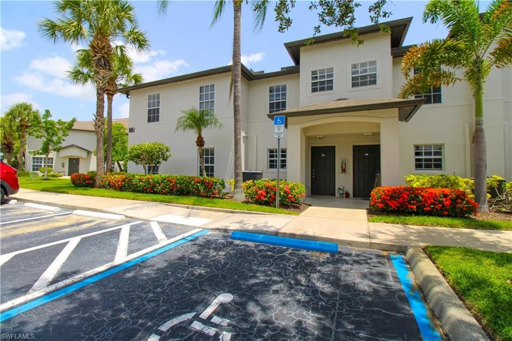 9051 Gervais Cir, Unit 1503, Naples, FL 34120 Photo